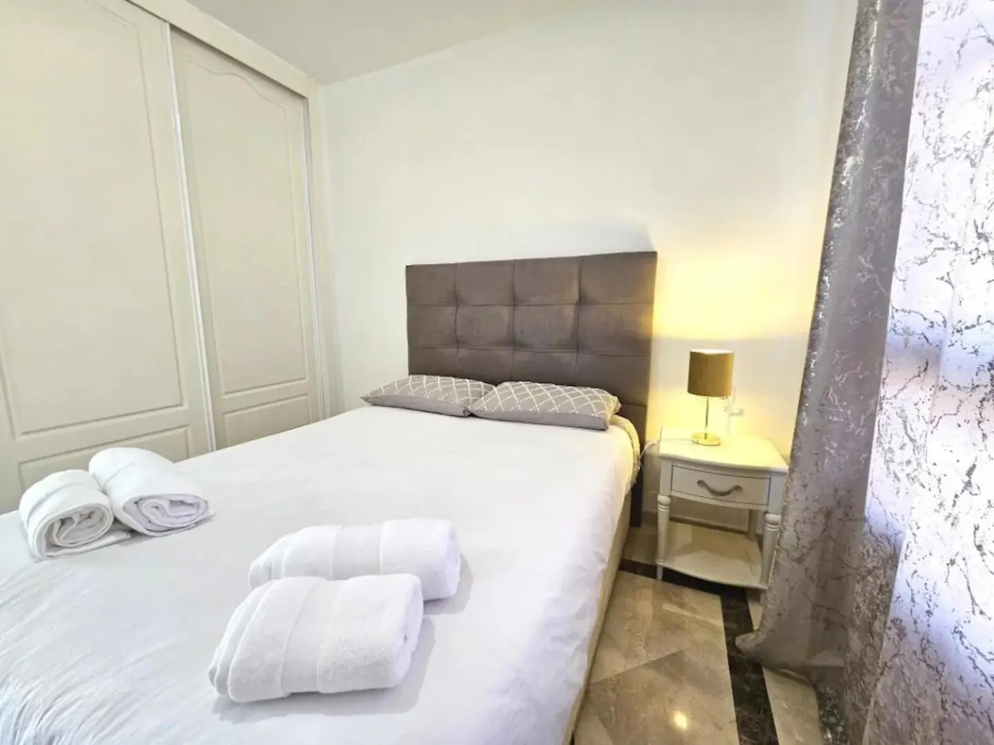 Pass The Keys Amplia Casa En Una Zona Ideal Marbella